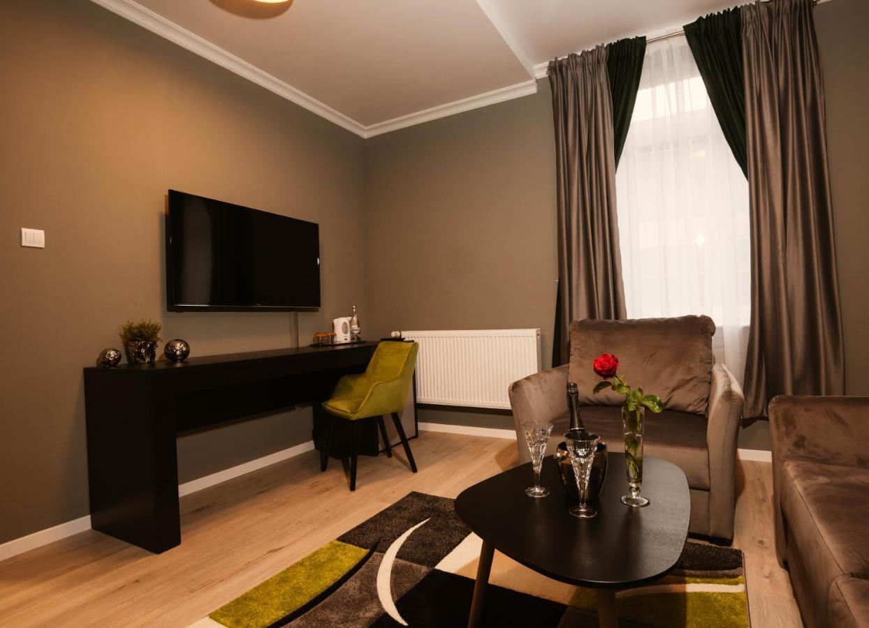 Resita Residence Sauna Apartment Dış mekan fotoğraf